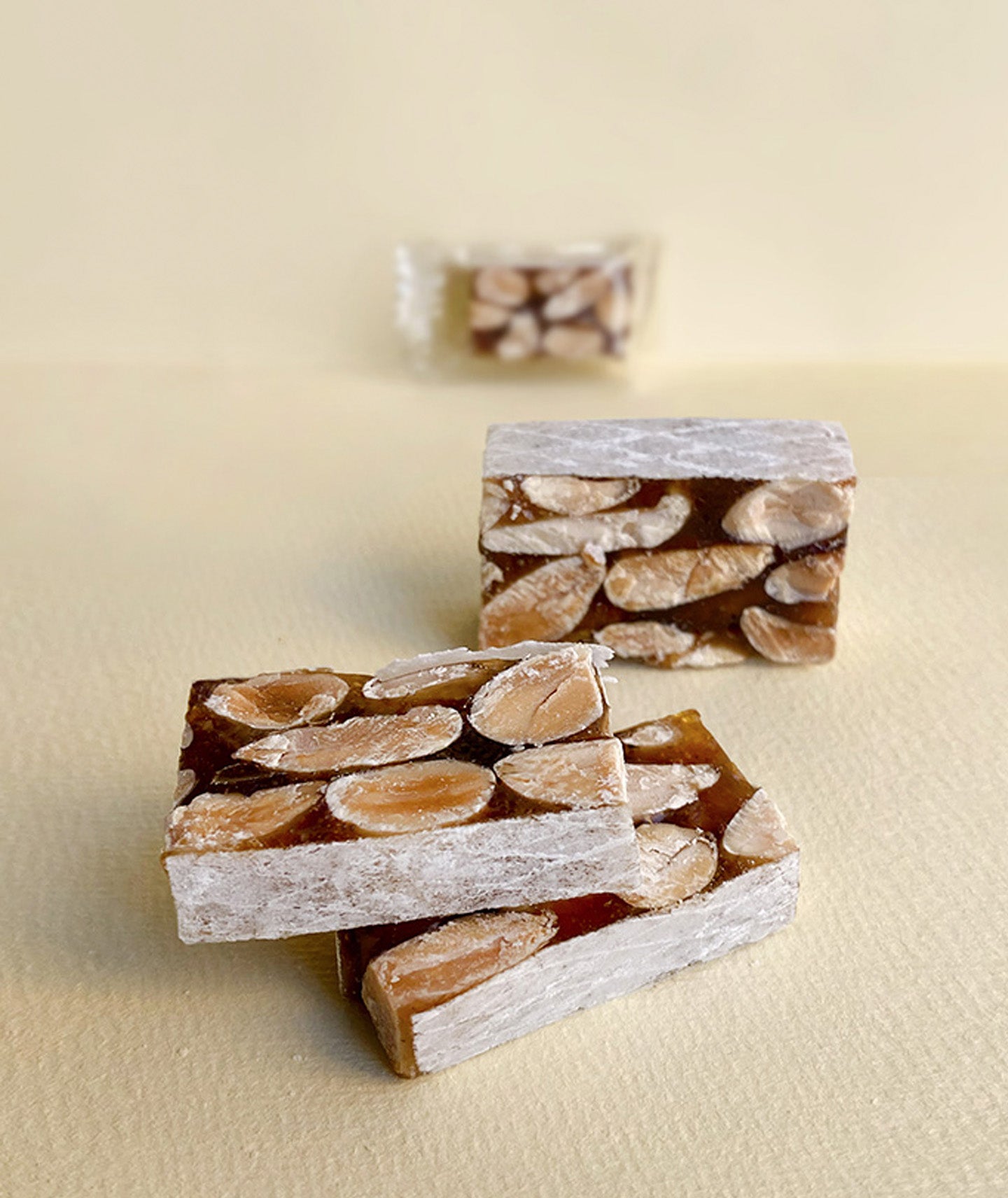 Sachet de nougats noir de Provence