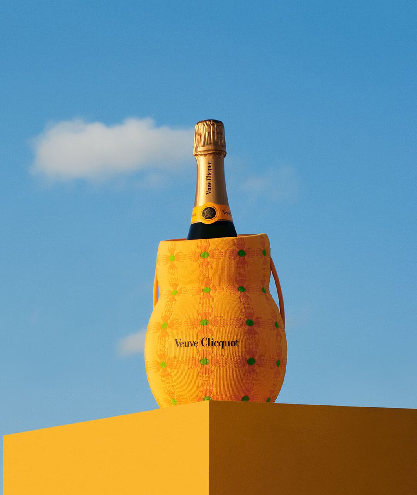 Veuve Clicquot - Carte Jaune Seau Edition Yinka Llori - Champagne