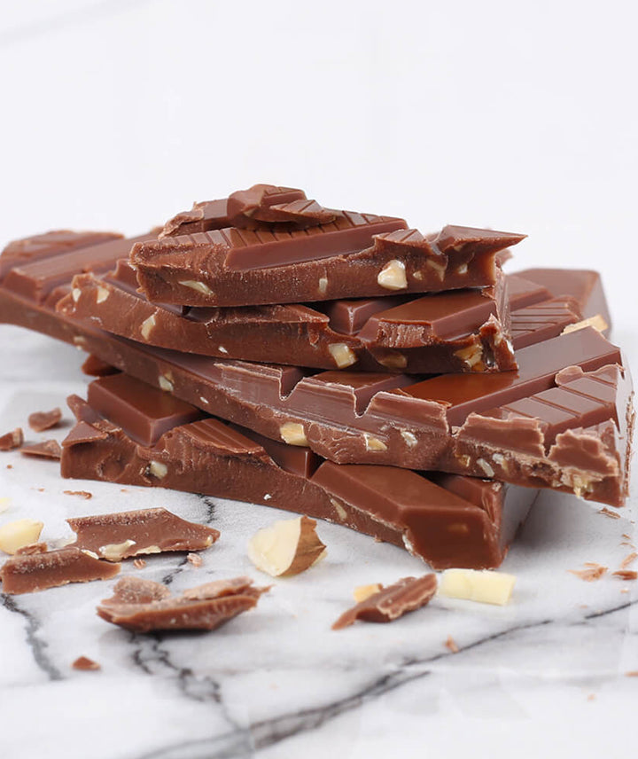 Tablette Antoinette lait et éclats d'amandes