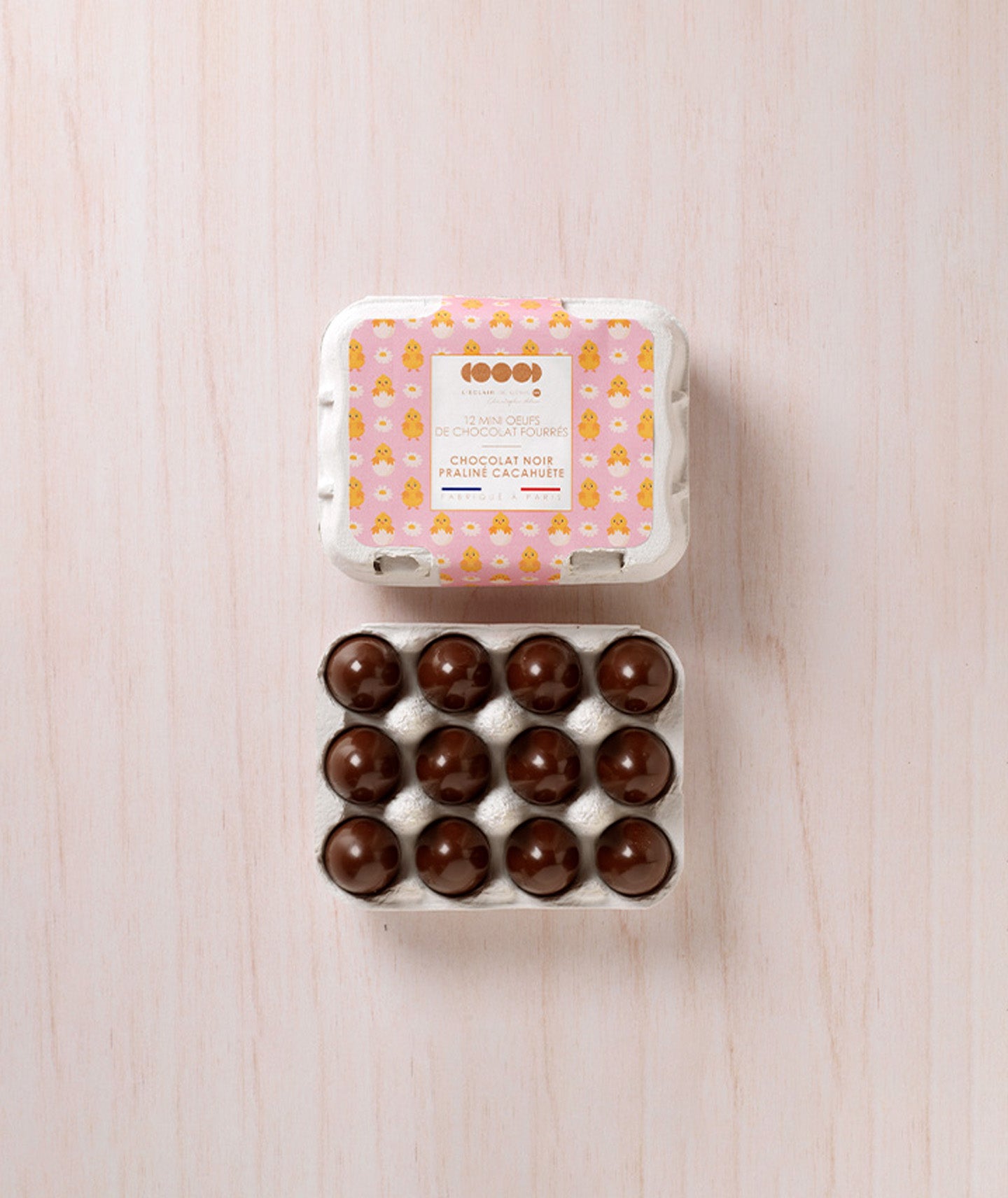 12 mini oeufs au chocolat blanc noir et cacahuète