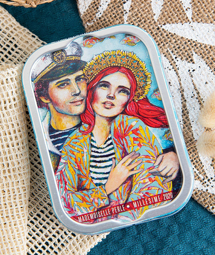 Sardines millesimées 2020 - Les retrouvailles de mlle Perle et son marin