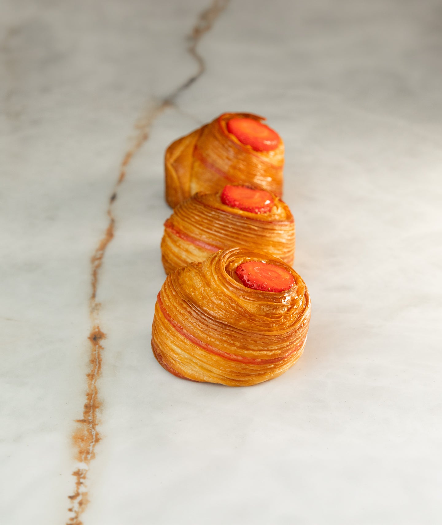 Brioche feuilletée fraise rhubarbe