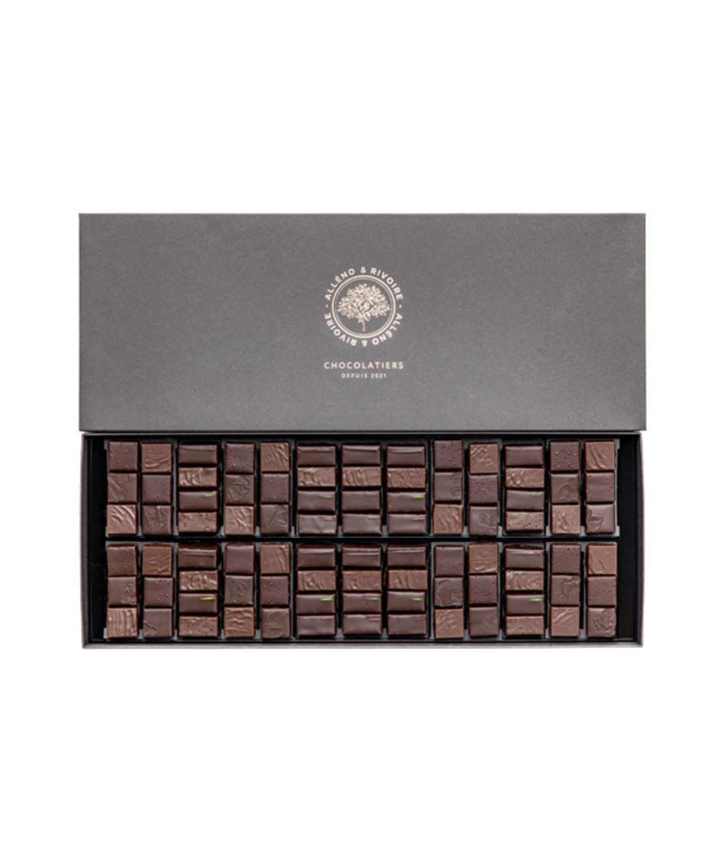 Coffret 32 pralinés et 36 ganaches