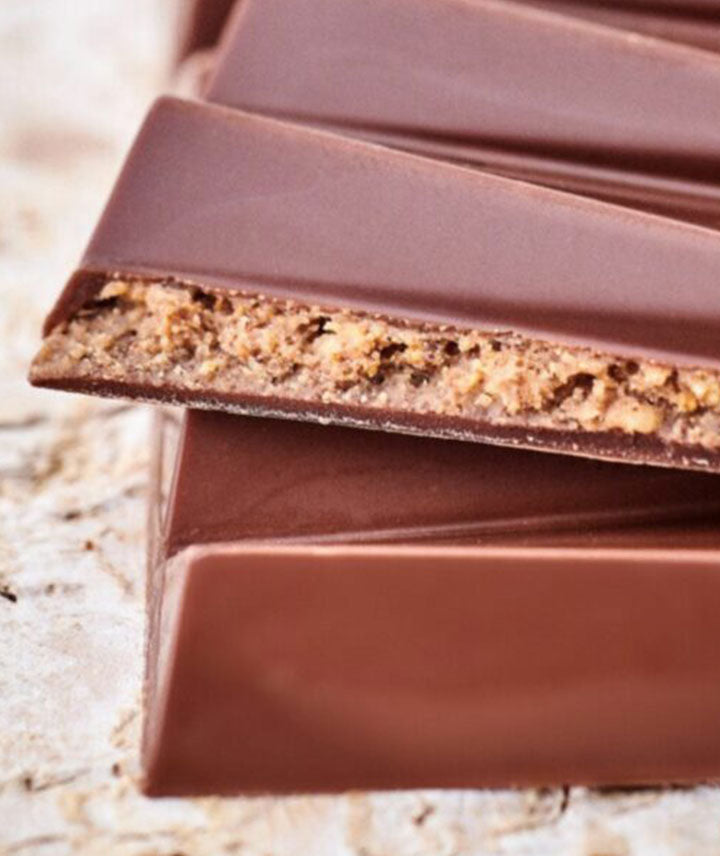 Tablette chocolat au lait et éclats de sablé Breton