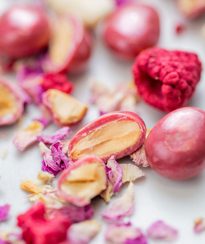Coffret de perles chocolatées amande Ispahan