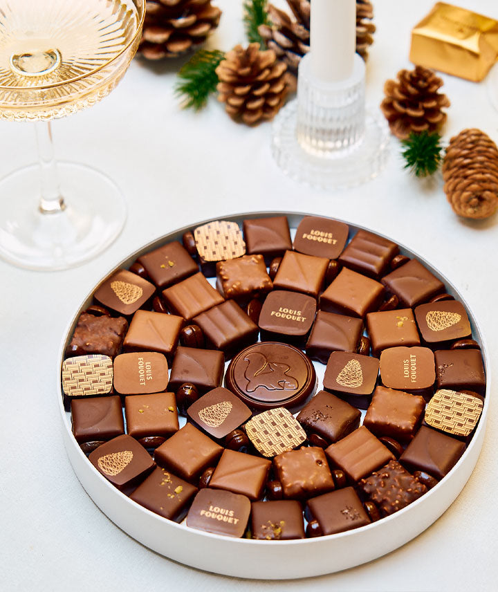La grande boîte ronde de Noël
