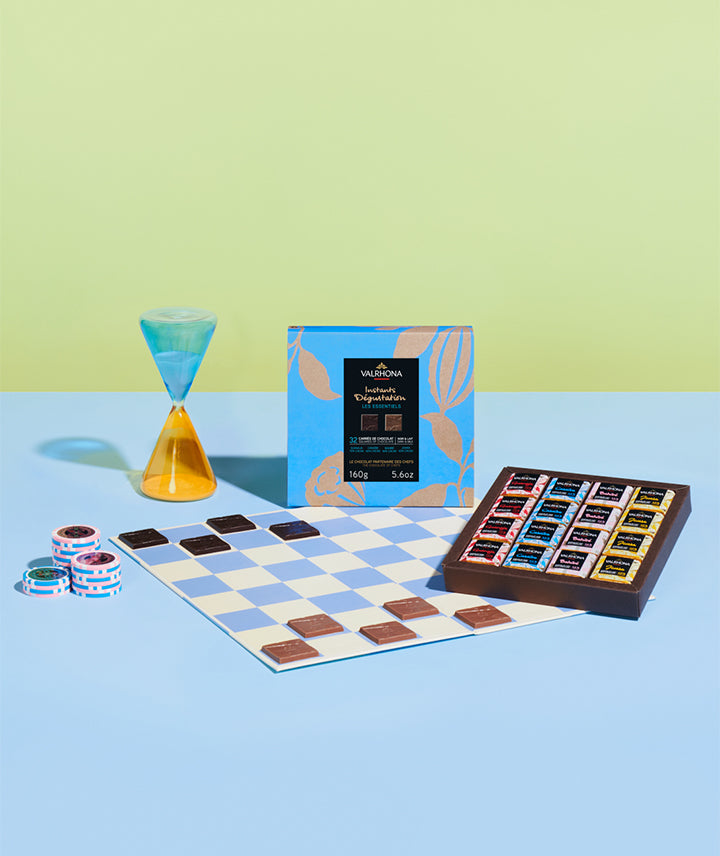 Coffret 32 Carrés Chocolat Noir et Lait