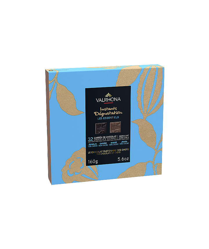 Coffret 32 Carrés Chocolat Noir et Lait