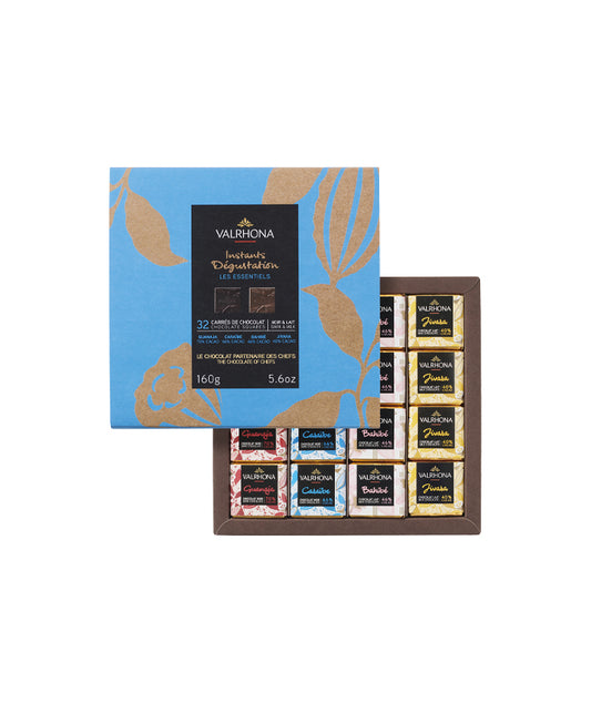 Coffret 32 Carrés Chocolat Noir et Lait