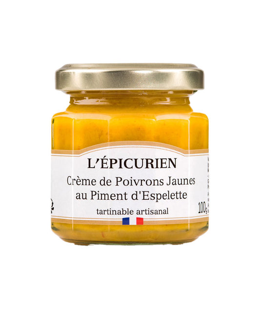 Crème de poivrons jaunes au piment d'Espelette vue face aux Galeries Lafayette Le Gourmet