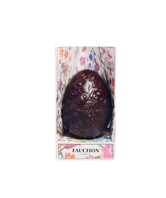 Grand œuf de Pâques au chocolat noir