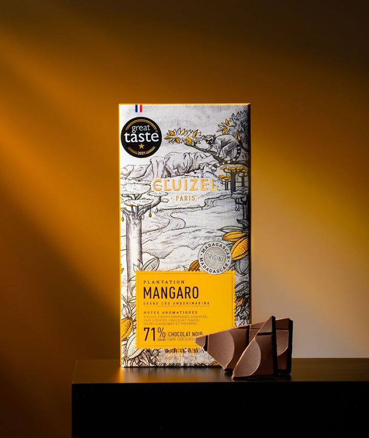 Tablette noir 71% plantation Mangaro