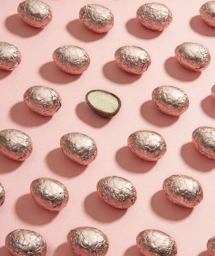 Sachet œuf en chocolat au lait et guimauve