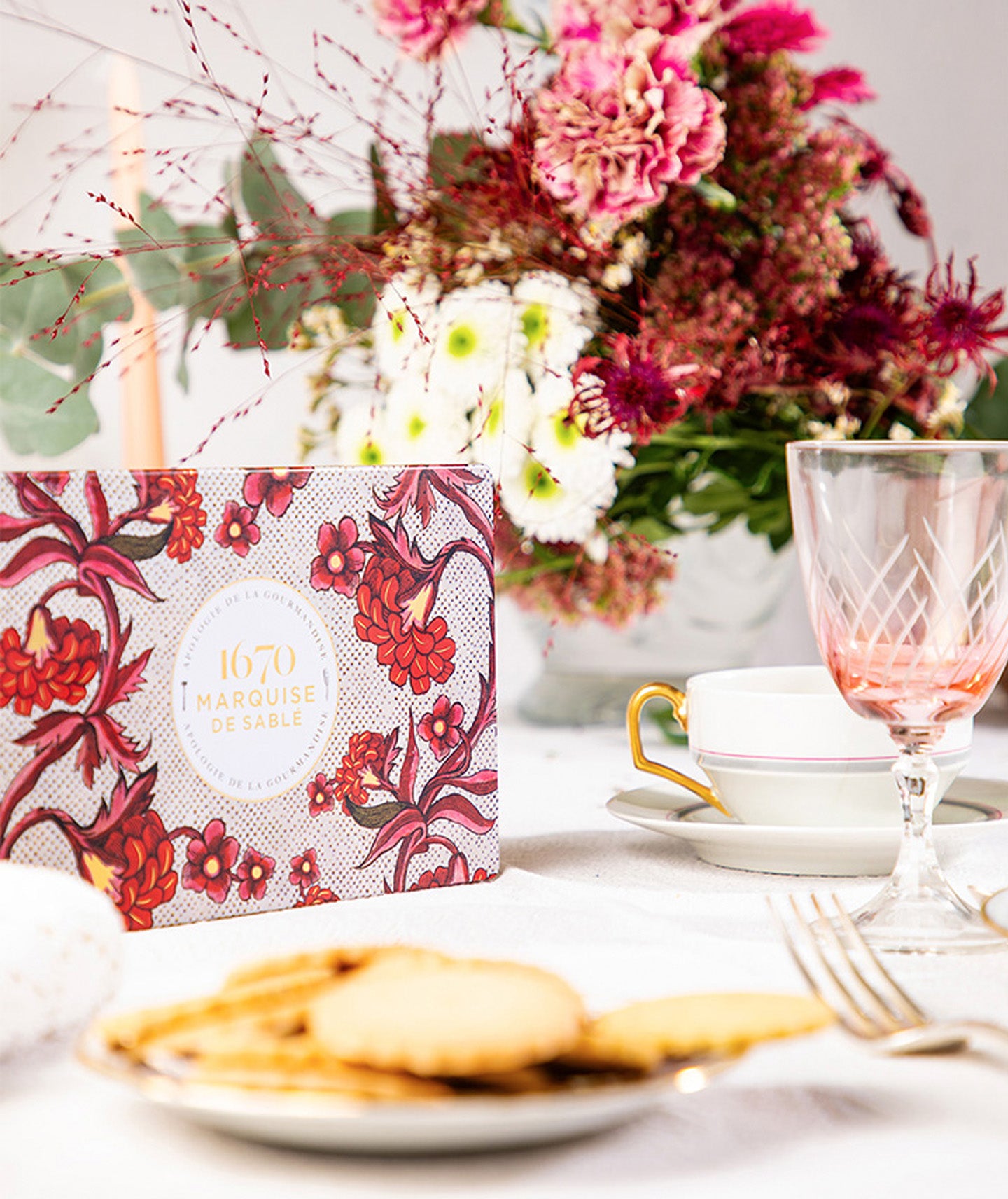 Sablés Rêverie fleurie - Boîte métal 300g