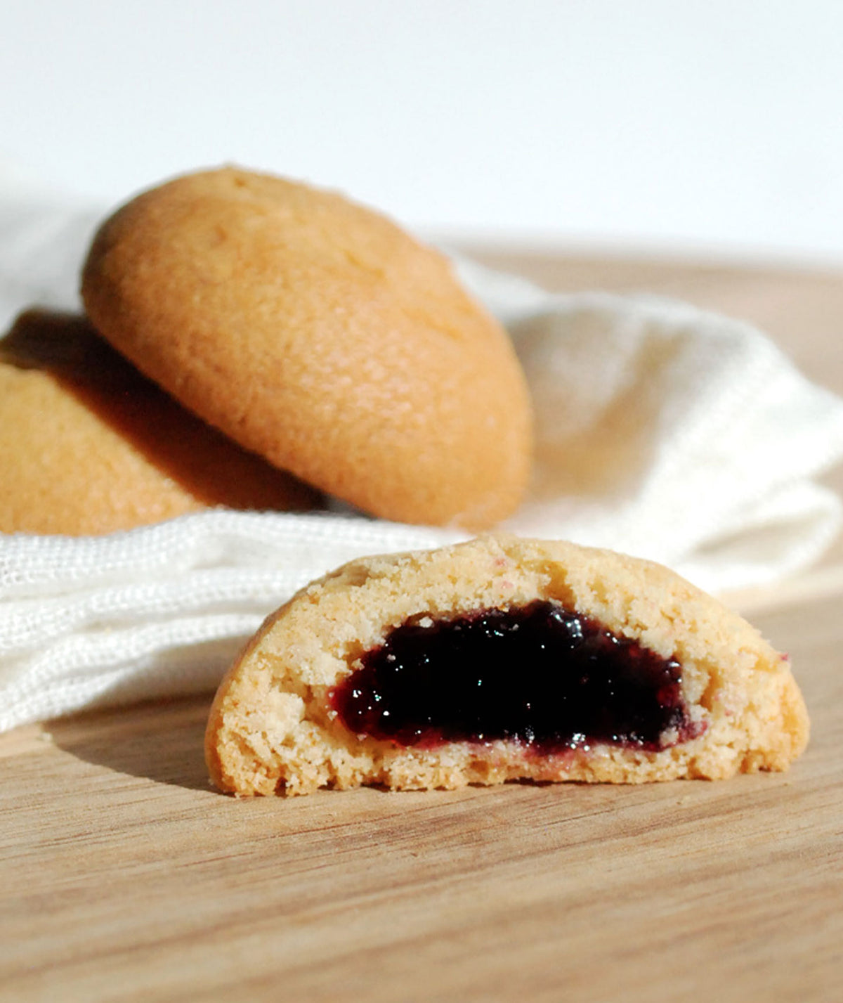Etui de biscuits fourrés à la myrtille