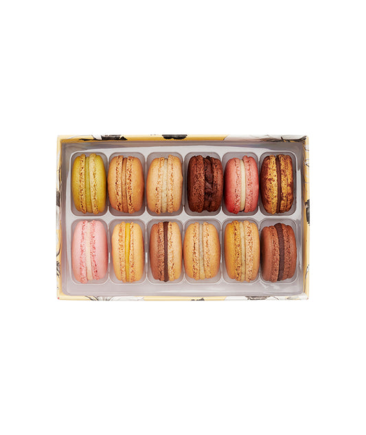 Coffret 12 macarons Saint-Valentin