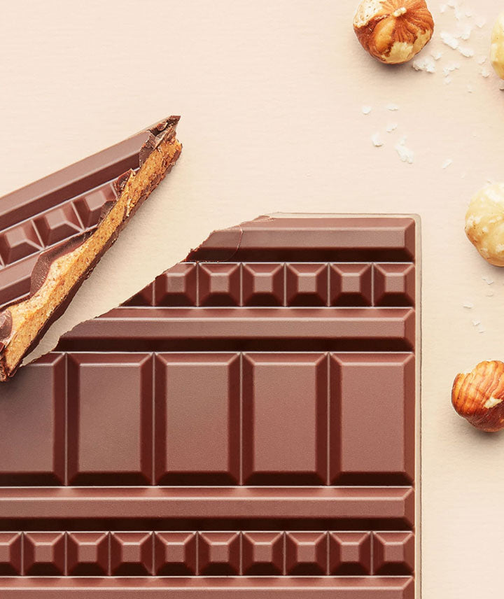 Tablette chocolat noir fourrée praliné noisette & fleur de sel
