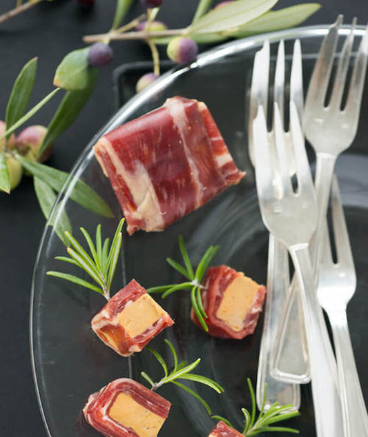 Bonbons au foie gras et son lomo Iberique