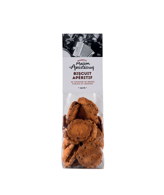 Biscuit apéritif au fromage de brebis, tomate et oignons