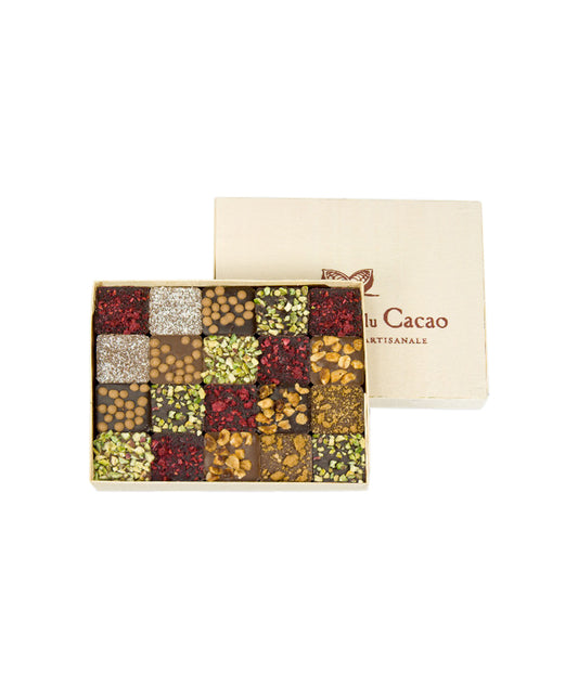 Coffret pralinés feuilletés noir et lait - 20 carrés