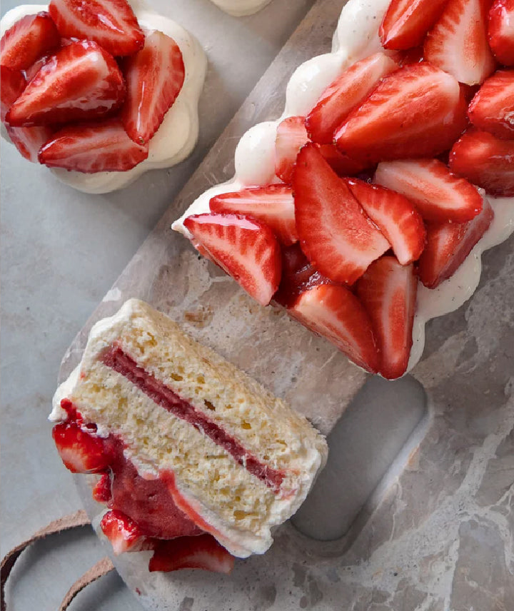 Charlotte aux fraises - 6 / 8 personnes