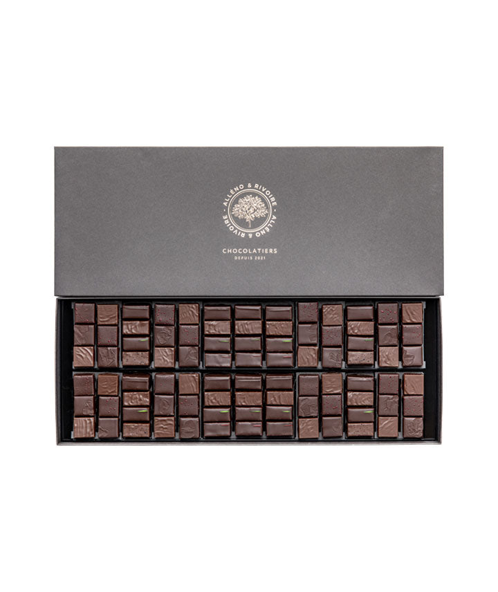 Coffret 32 pralinés et 36 ganaches