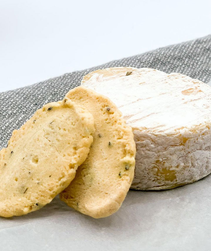 Sablés salés au pélardon AOP des cévennes et herbes de provence