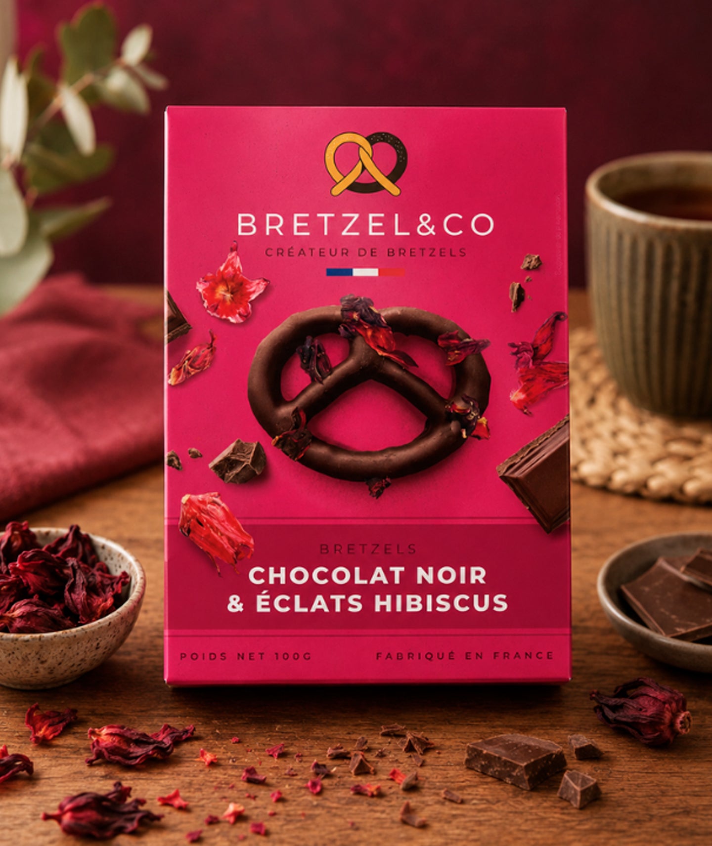 Bretzel chocolat noir à la fleurs d'hibiscus