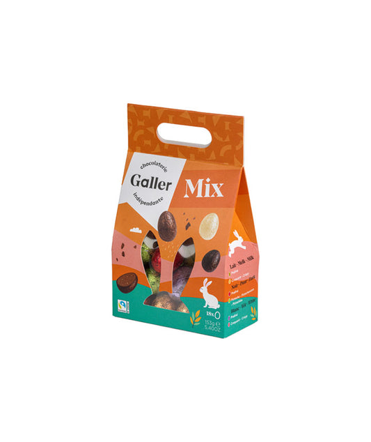 Assortiments de 18 oeufs de Pâques en chocolat