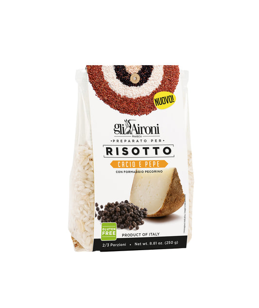 Préparation de risotto cacio e pepe
