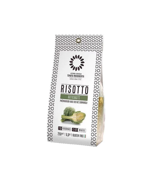 Risotto préparé aux artichauts