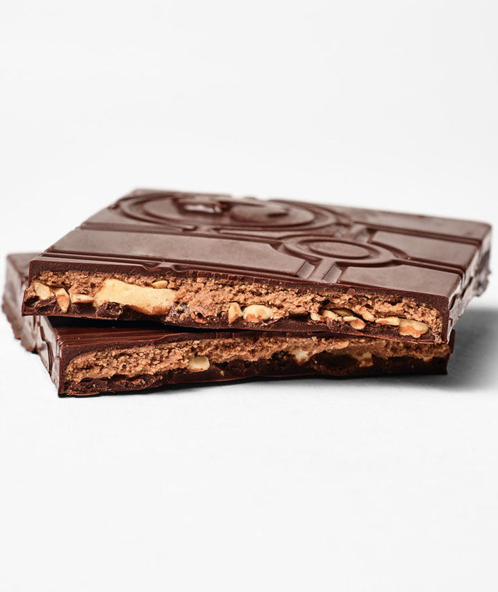 Tablette pralinaise amande au chocolat noir